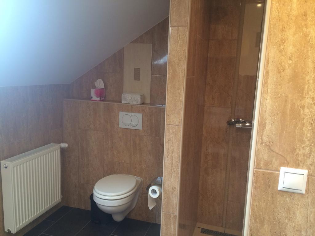 Leiner Apartman Hévíz Oda fotoğraf